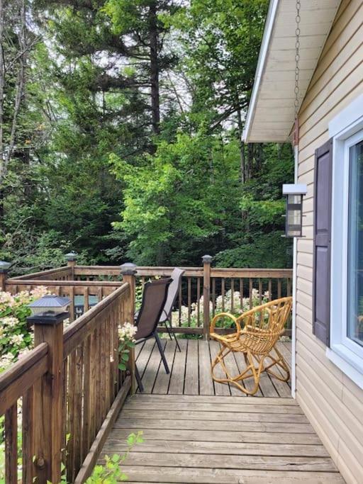 Chalet Pres Du Mont Megantic Vila La Patrie Exterior foto